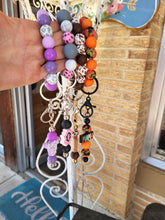 Load image into Gallery viewer, Keychain Wristlets