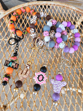 Load image into Gallery viewer, Keychain Wristlets