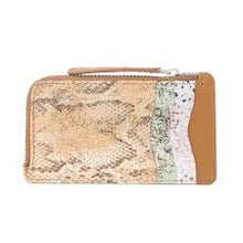 Load image into Gallery viewer, Leather Card Holder