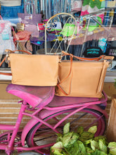 Load image into Gallery viewer, Consuela Downtown Crossbody, Maggie
