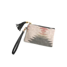 Load image into Gallery viewer, Western Wristlet
