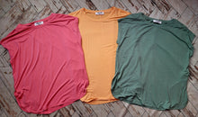 Load image into Gallery viewer, Basic Summer Tee
