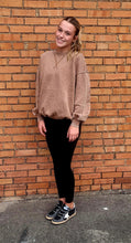 Load image into Gallery viewer, Vintage Wash Sweatshirts
