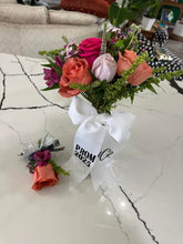 Load image into Gallery viewer, Prom Bouquet
