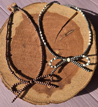 Load image into Gallery viewer, Bow Necklaces
