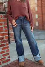 Load image into Gallery viewer, Risen Cuff Jean
