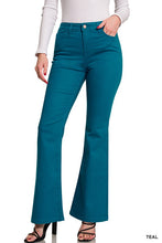 Load image into Gallery viewer, Colored Jeans
