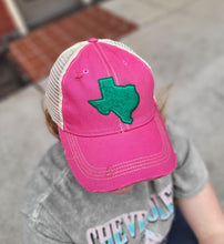 Load image into Gallery viewer, Vintage Texas Caps
